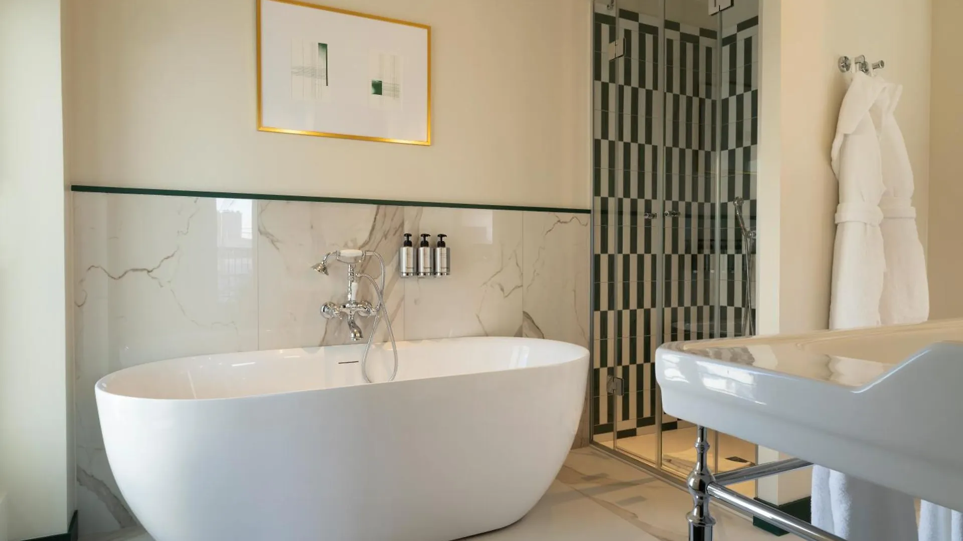 Hotel Filigrane & Spa Paris 4*,  França