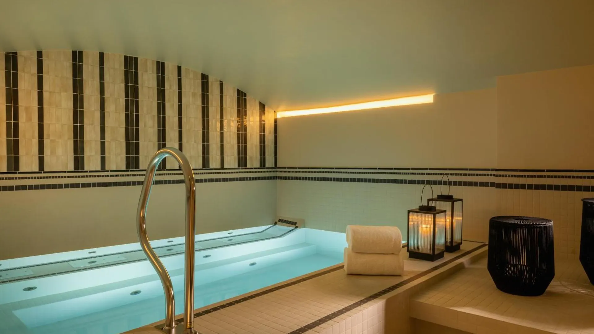 Hotel Filigrane & Spa Paris